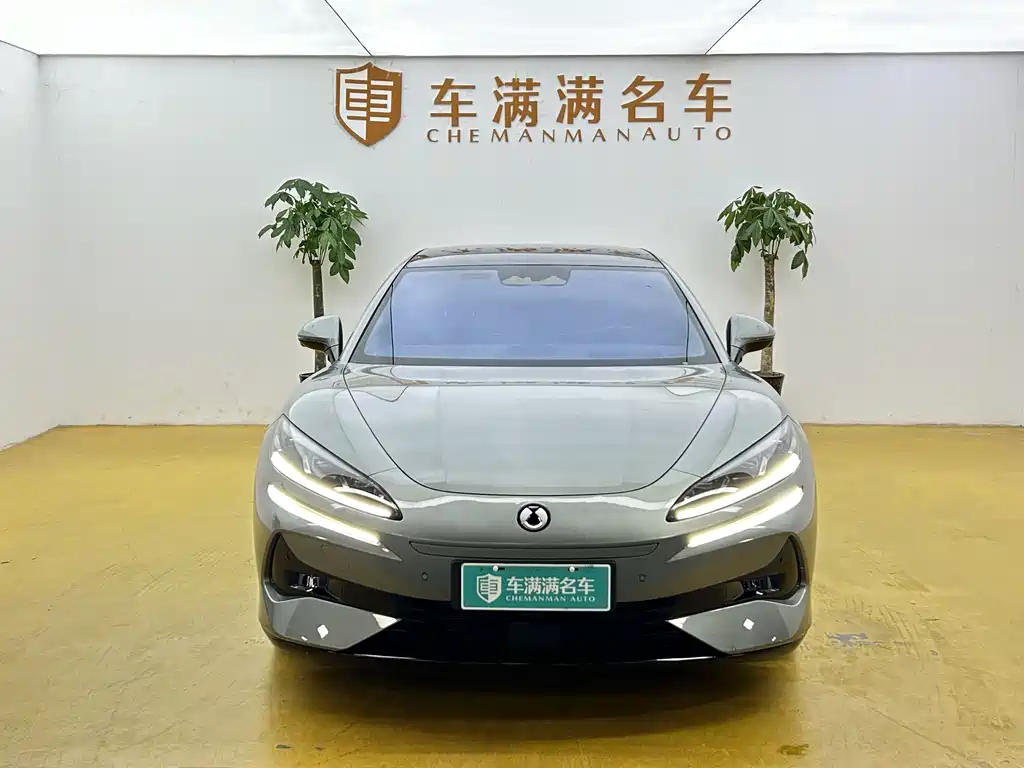 Denza Z9GT 2025