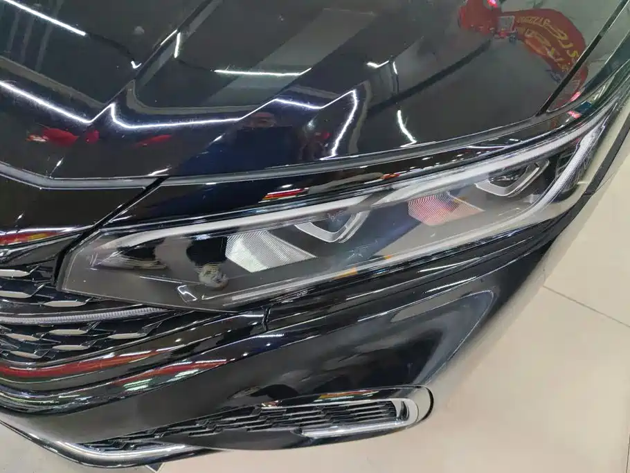 Volkswagen Passat 2022