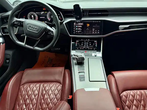 Audi A7L 2025