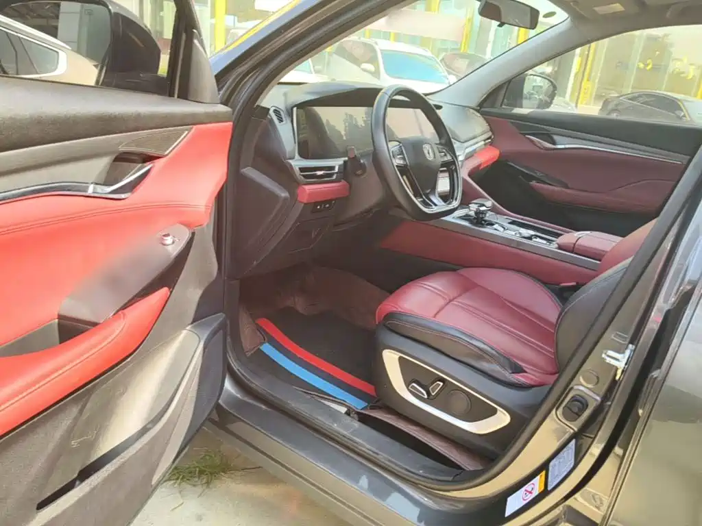 Changan CS75PLUS 2022 — фото 16
