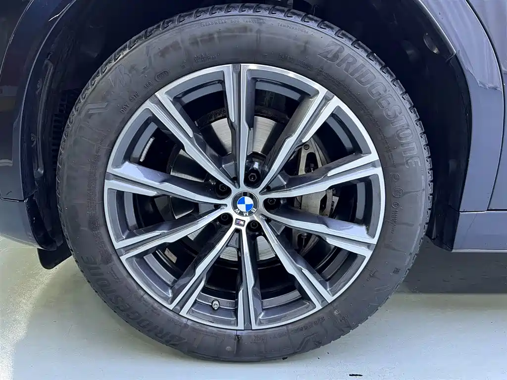 BMW X6 2022 — фото 22