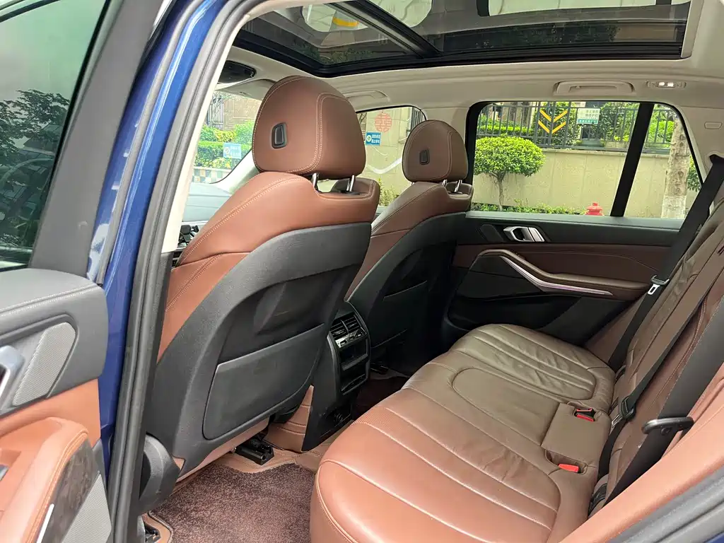 BMW X5 2019 — фото 11