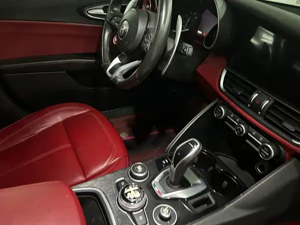 Alfa Romeo Giulia Juliet 2021