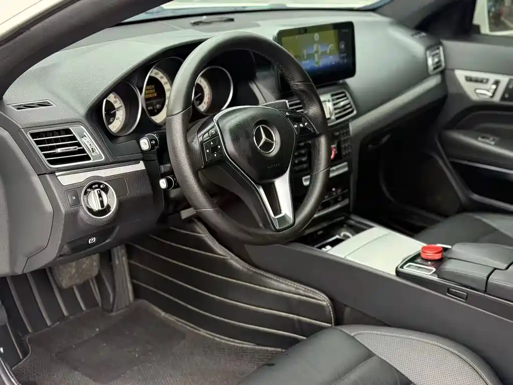 Mercedes-Benz E-Class 2015