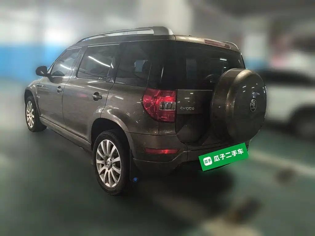 Skoda Yeti 2017 — фото 25
