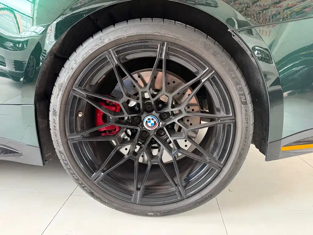 BMW M4 2022 — фото 9