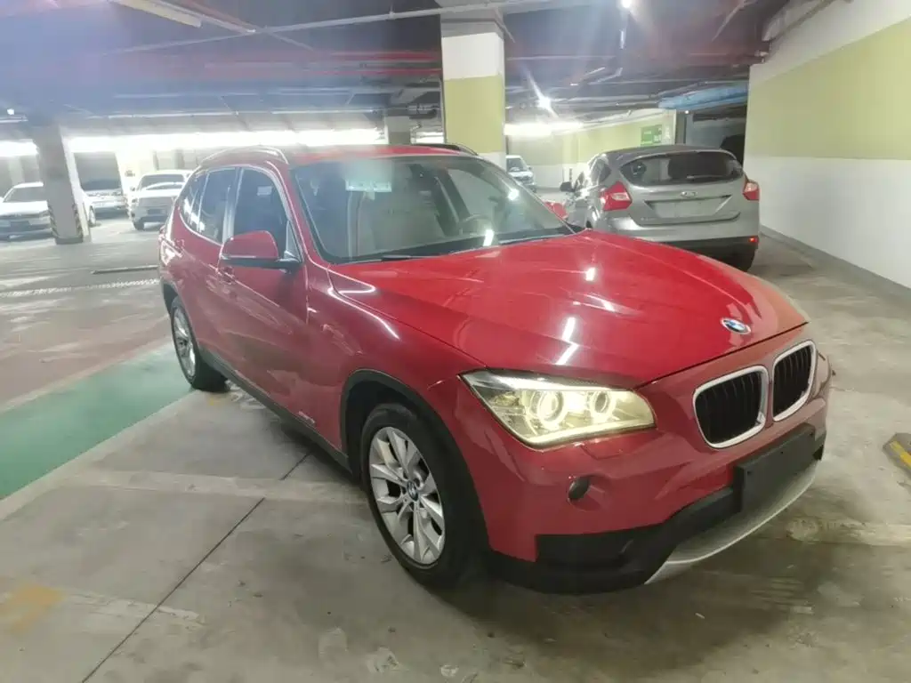 BMW X1 2014 — фото 4
