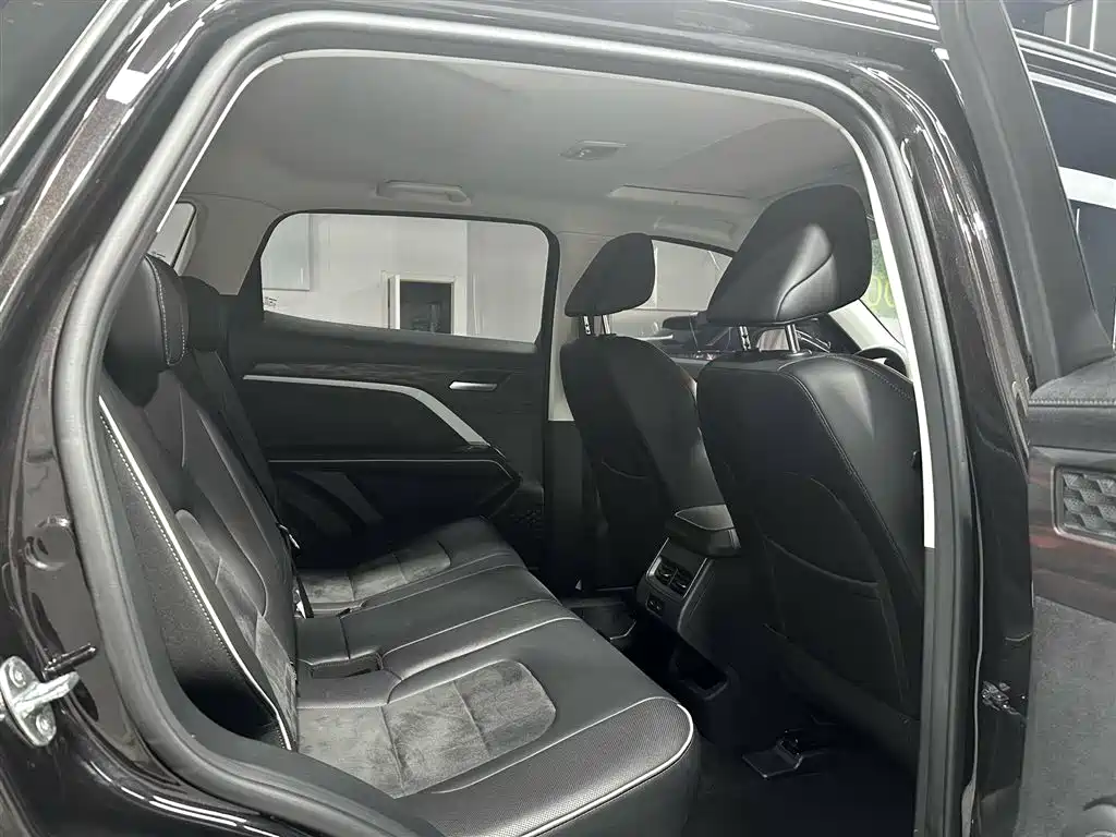 Haval H6 2023 — фото 17