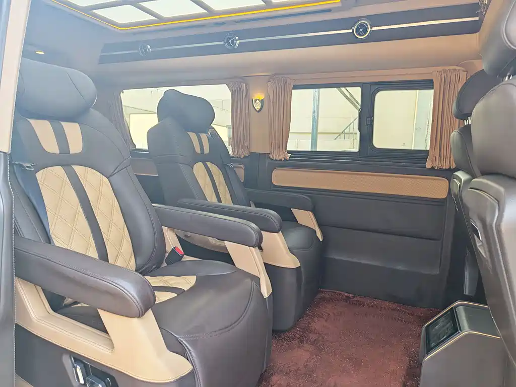 Volkswagen Caravelle 2019 — фото 10