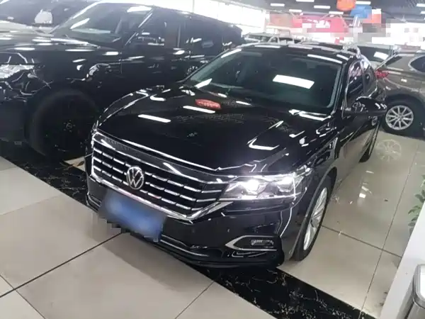 Volkswagen Passat 2021