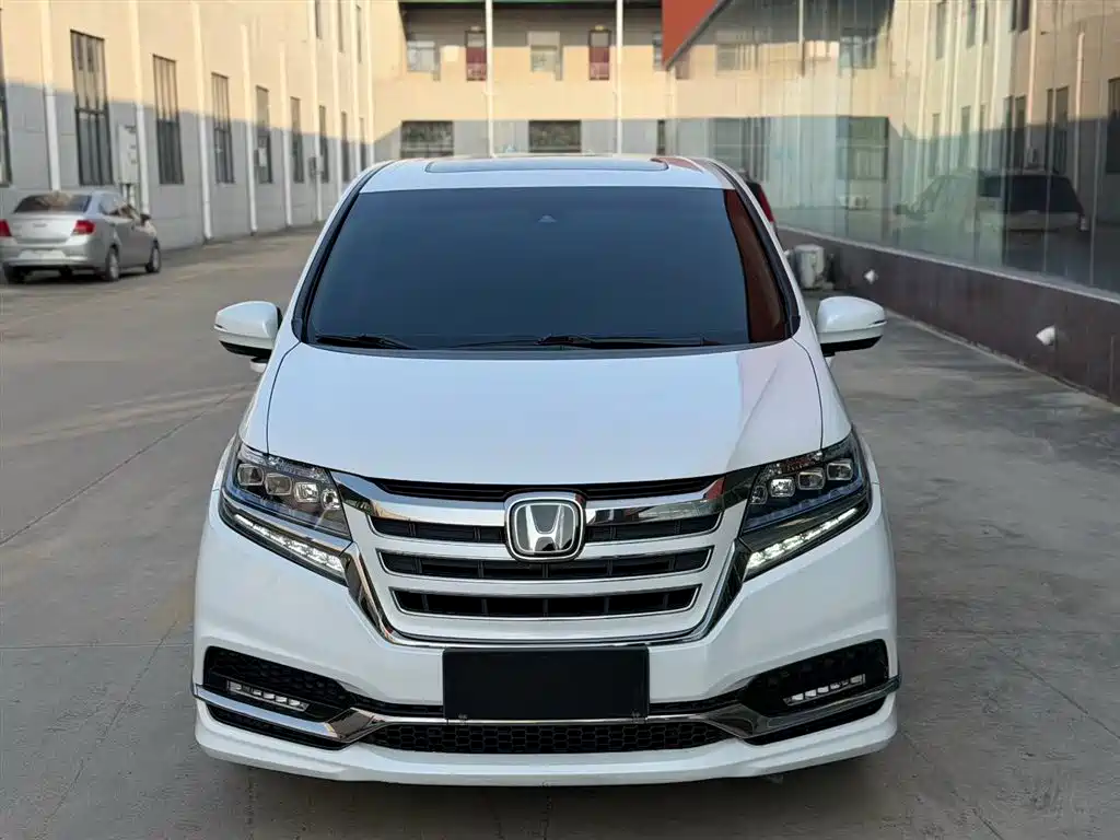 Honda Elysion 2021