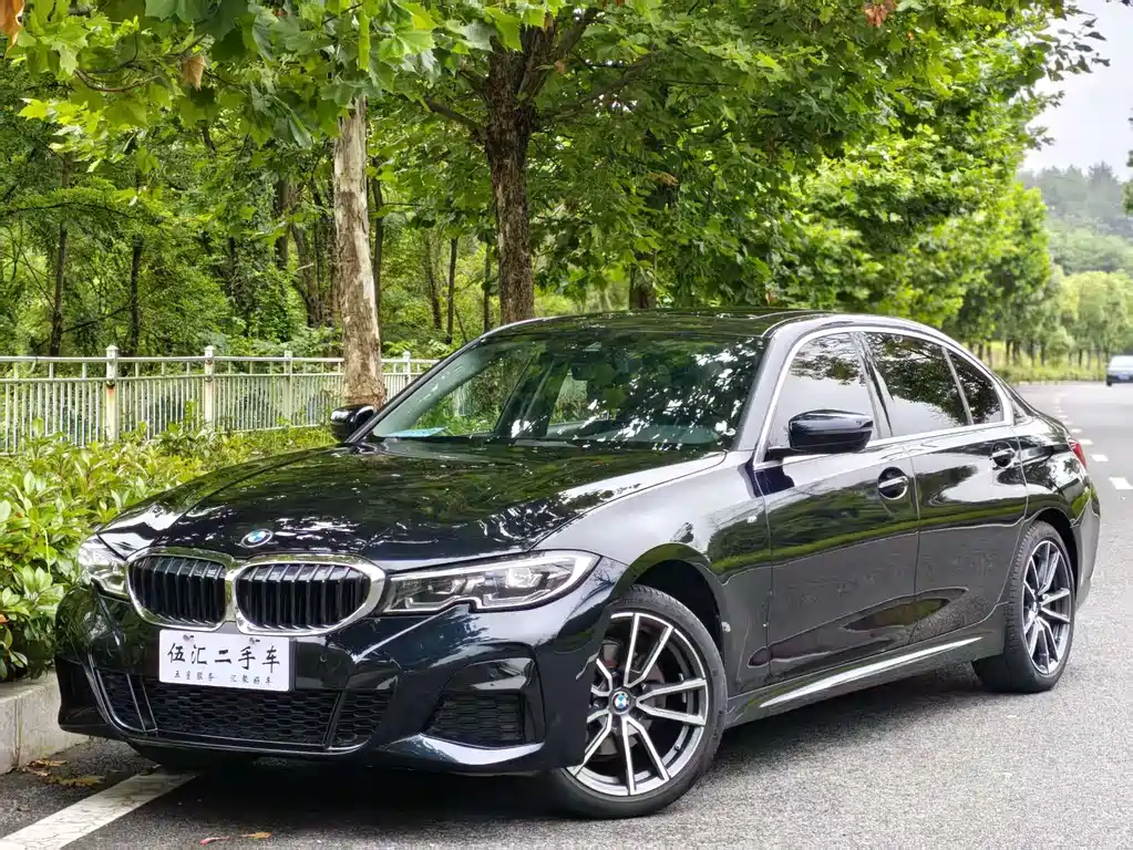 BMW 3 Series 2022