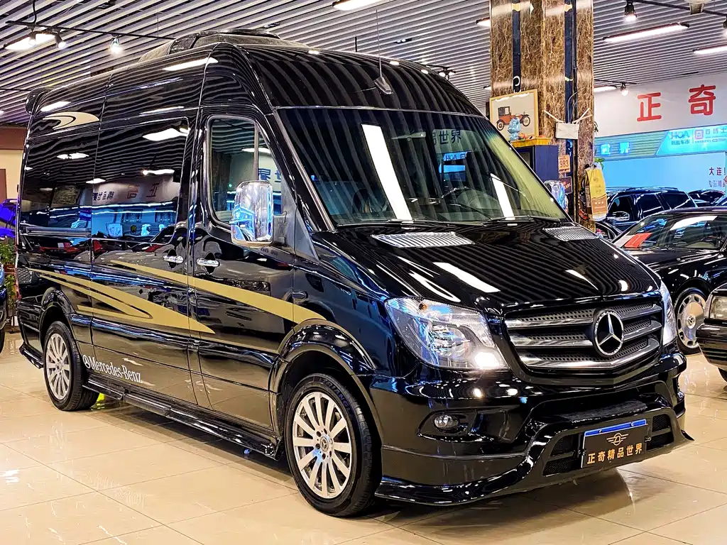 Mercedes-Benz Sprinter 2019 — фото 1