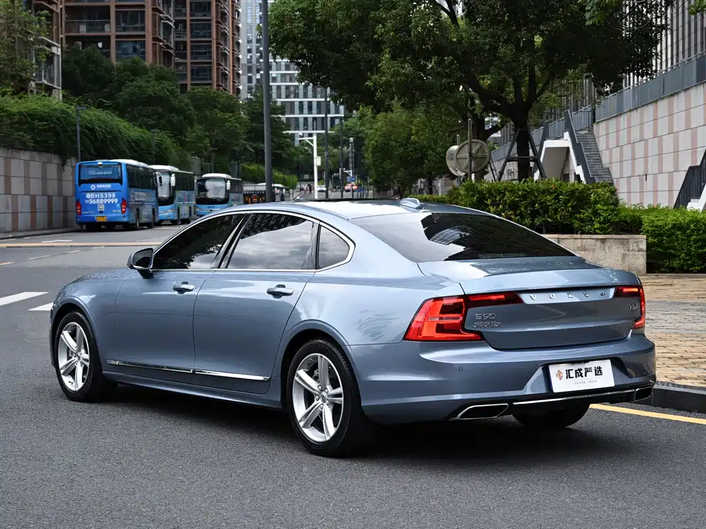 Volvo S90 2018 — фото 3