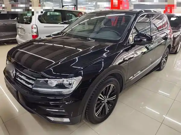 Volkswagen Tiguan L 2020