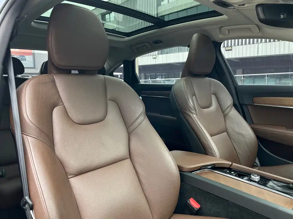 Volvo S90 2018 — фото 15