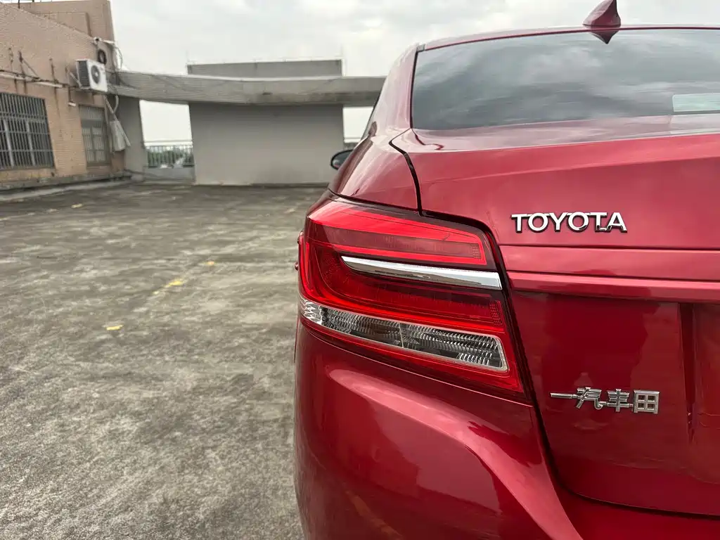 Toyota Vios 2017 — фото 19