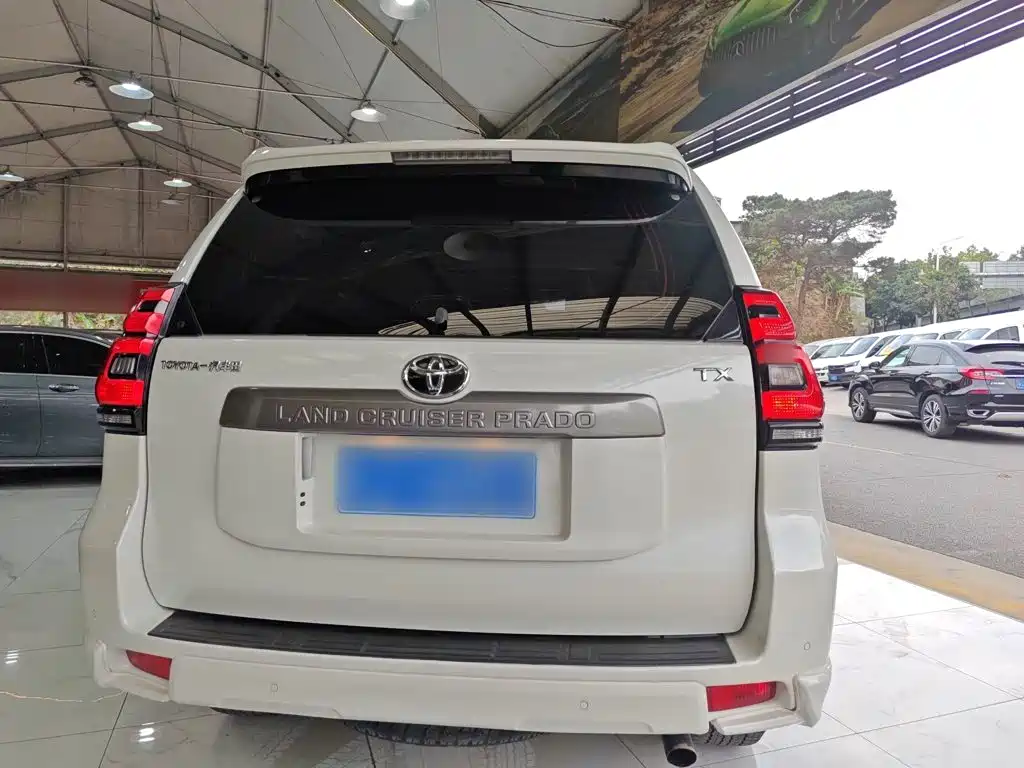 Toyota Prado 2019