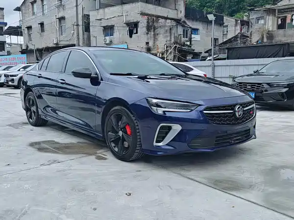 Buick Regal 2021