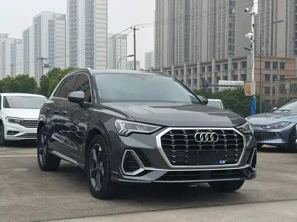 Audi Q3 2022