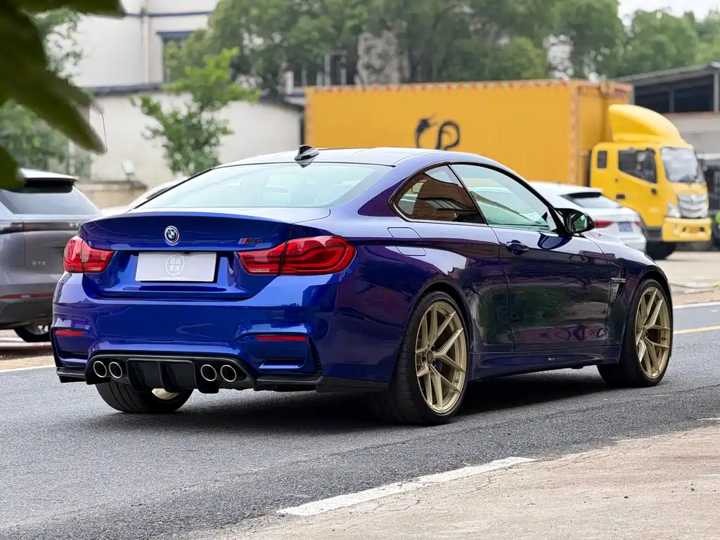 BMW M4 2020 — фото 4