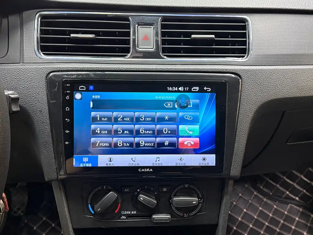 Skoda Rapid Spaceback 2019 — фото 17