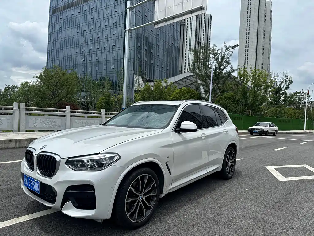 BMW X3 2020 — фото 3