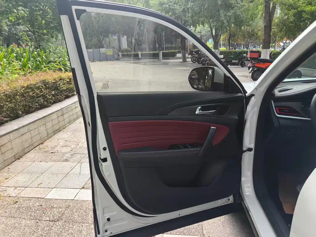 Changan CS35PLUS 2019 — фото 13