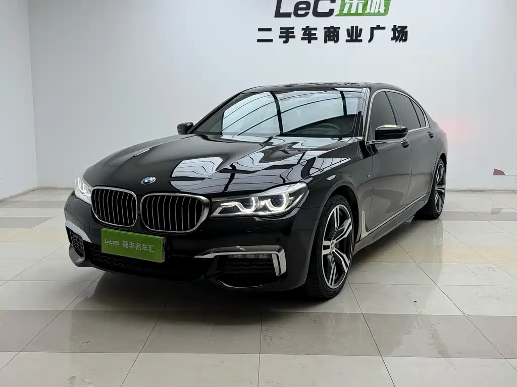 BMW 7 Series 2019 — фото 1