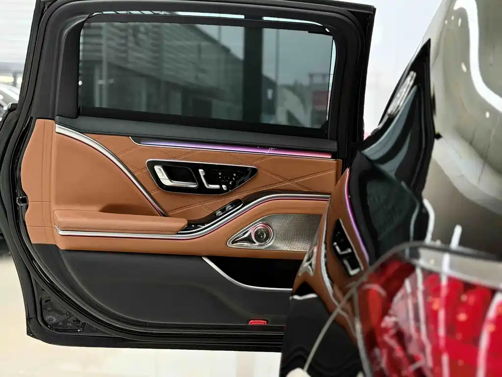 Mercedes-Benz S-Class 2022 — фото 13