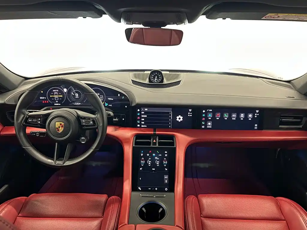 Porsche Taycan 2021 — фото 8