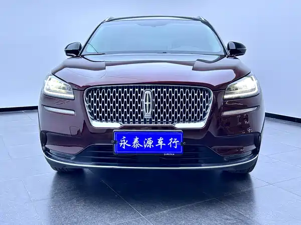 Lincoln Corsair 2021