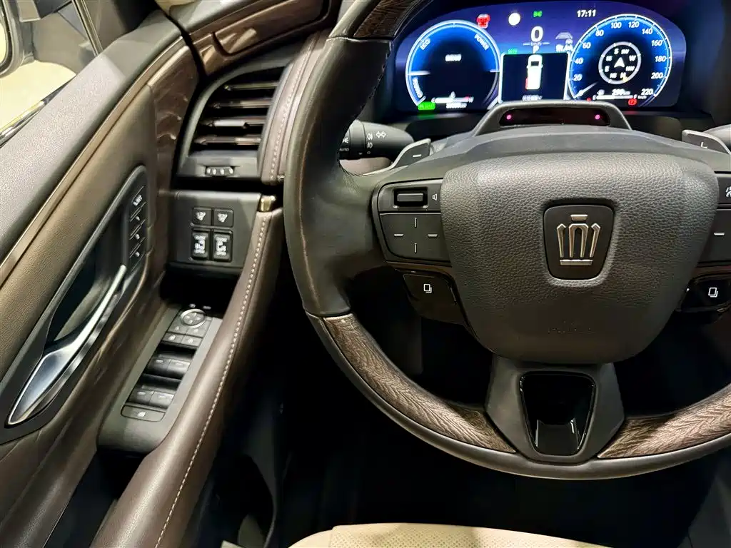 Toyota Vellfire 2024 — фото 21