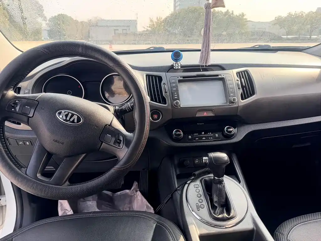 Kia Sportage 2015 — фото 11