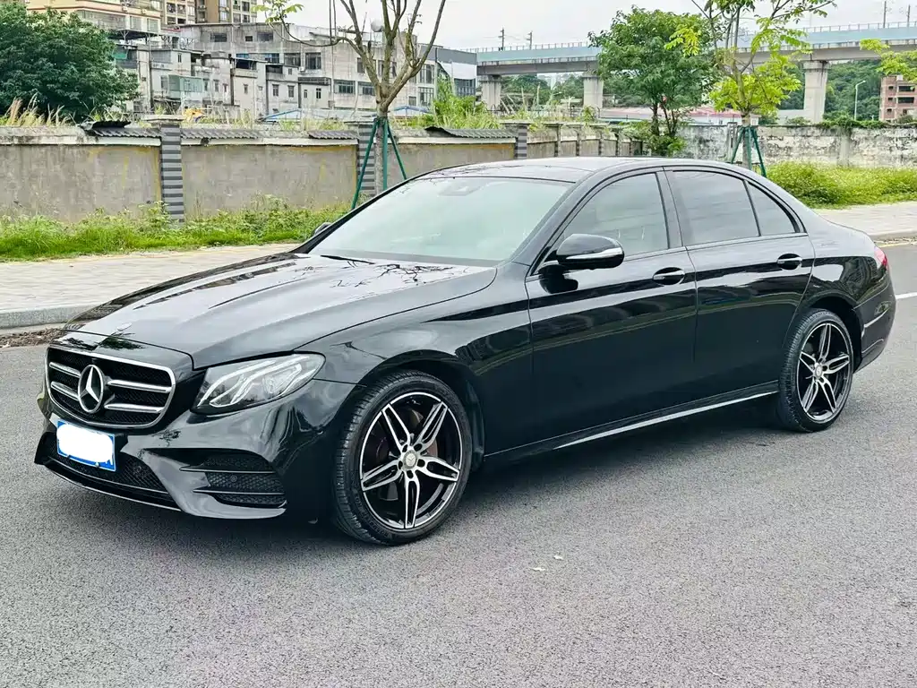 Mercedes-Benz E-Class 2018 — фото 1