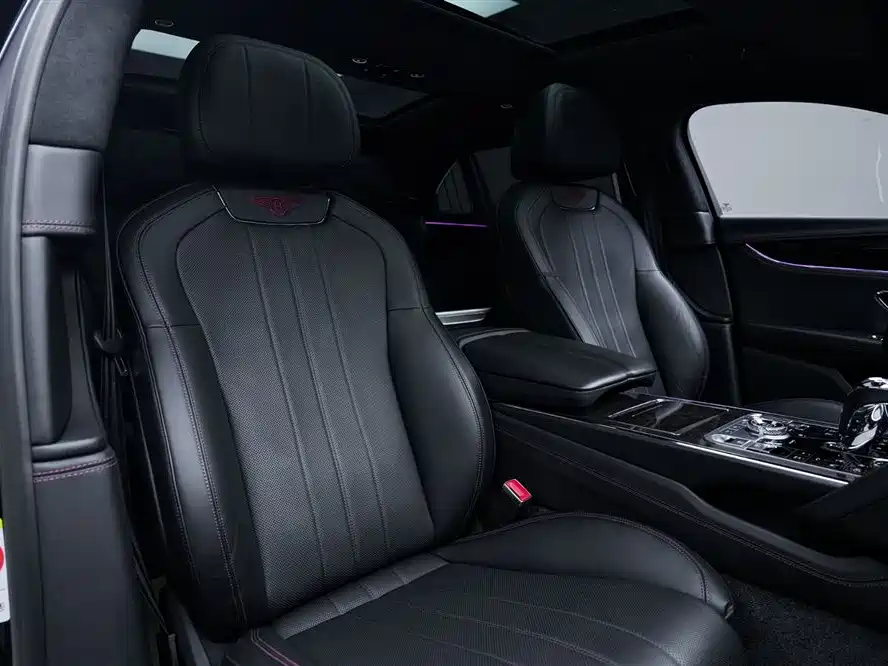 Bentley Flying Spur 2022 — фото 11