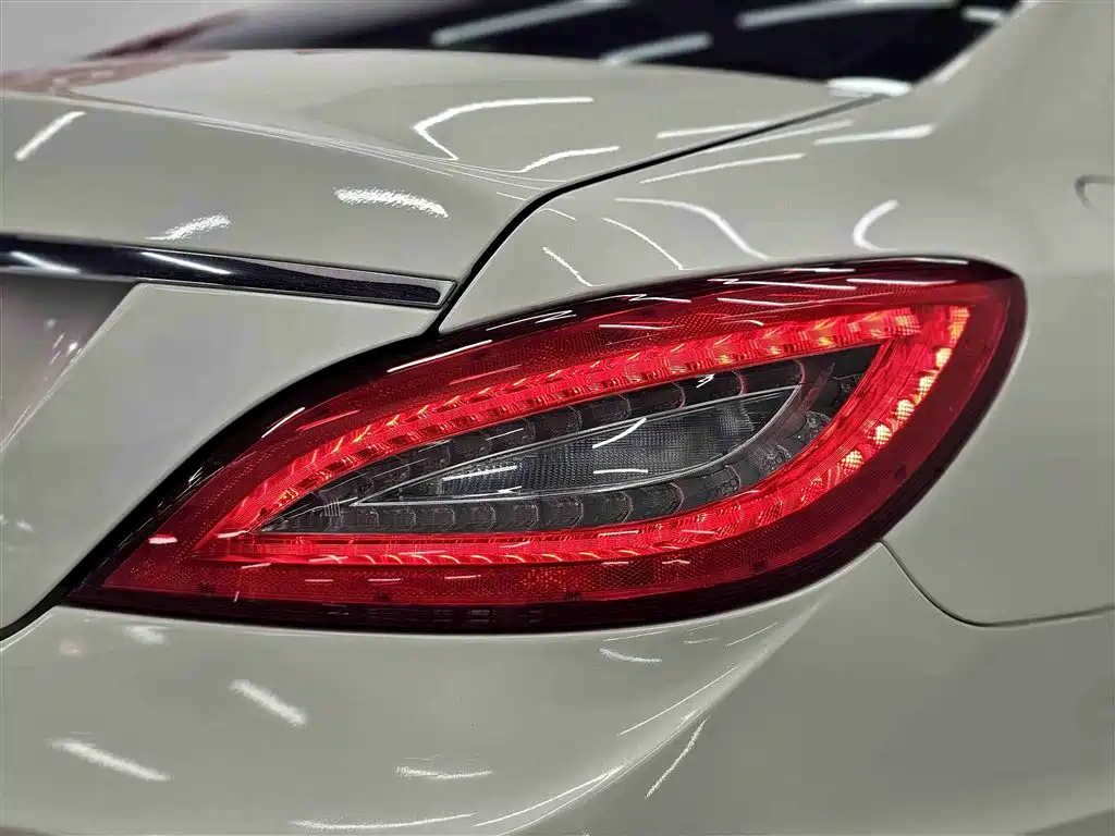 Mercedes-Benz CLS 2015 — фото 16