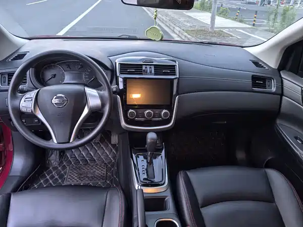 Nissan Tiida 2020
