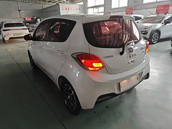 Changan BenBen 2015
