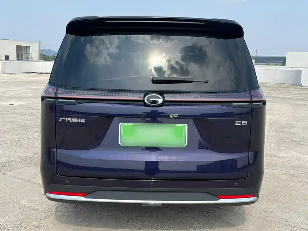 GAC Trumpchi E8 PHEV 2024 — фото 22