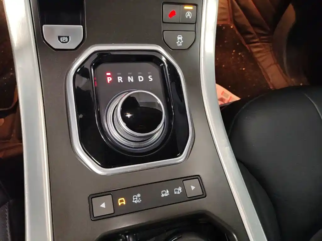 Land Rover Evoque 2016 — фото 21