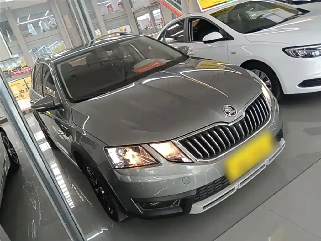 Skoda Octavia 2018 — фото 4