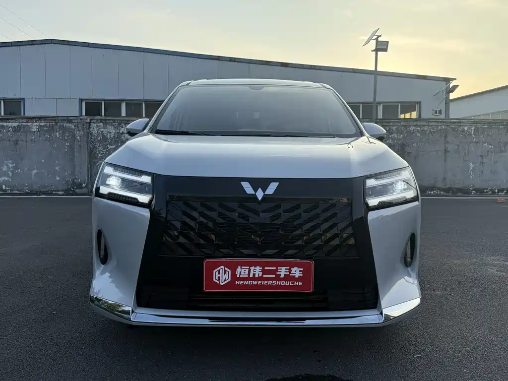 Wuling Starlight 730 New Energy 2025 — фото 2