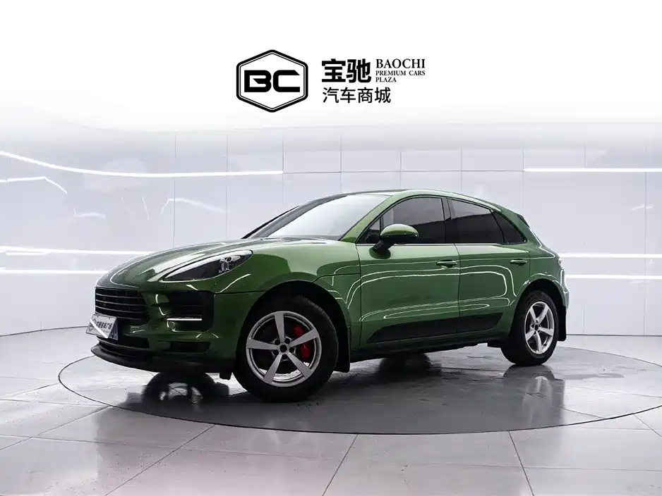 Porsche Macan 2019 — фото 1