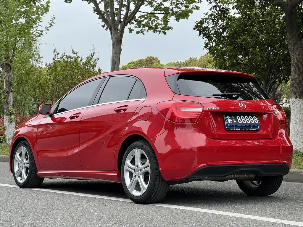 Mercedes-Benz A-Class 2015 — фото 5
