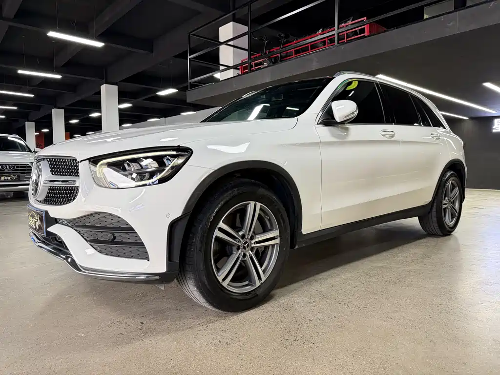 Mercedes-Benz GLC 2020 — фото 1