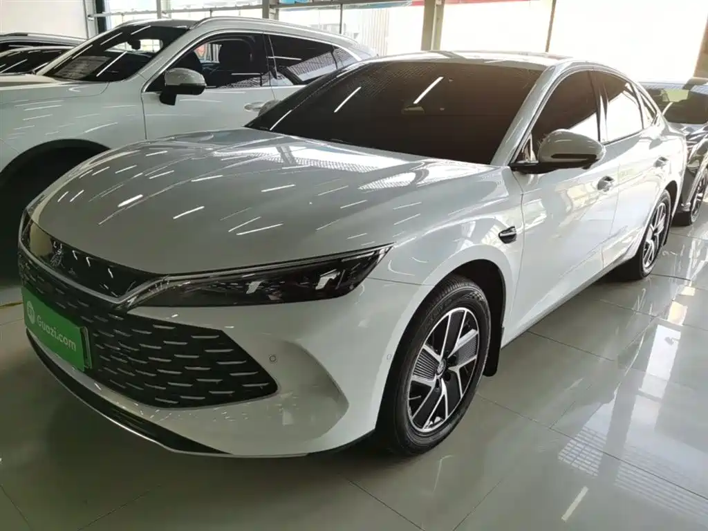 BYD Qin L 2026 — фото 1
