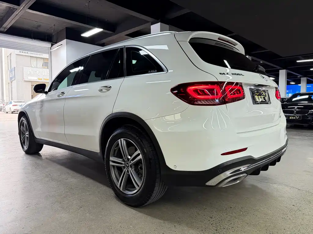 Mercedes-Benz GLC 2020 — фото 11