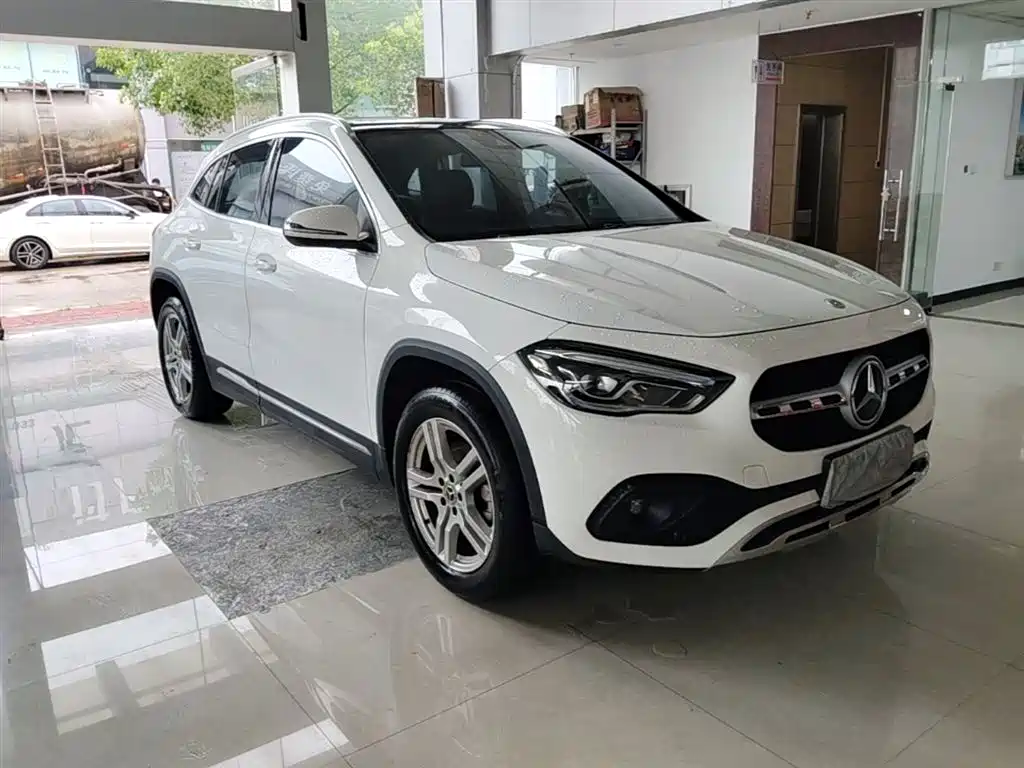 Mercedes-Benz GLA 2022 — фото 4