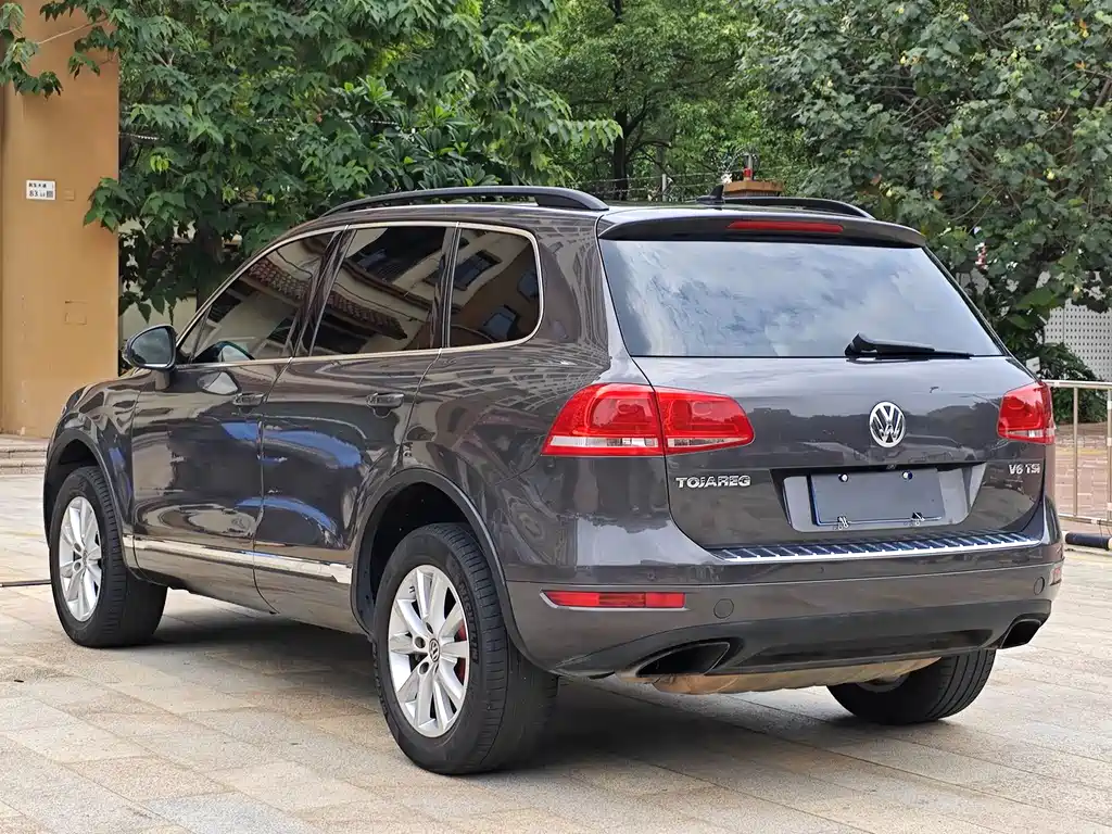 Volkswagen Touareg 2012